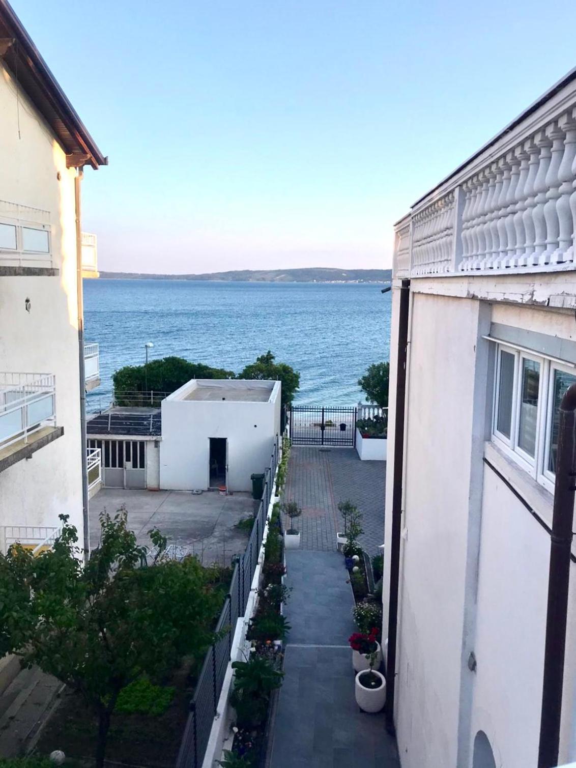 Villa Diana Каштела Экстерьер фото